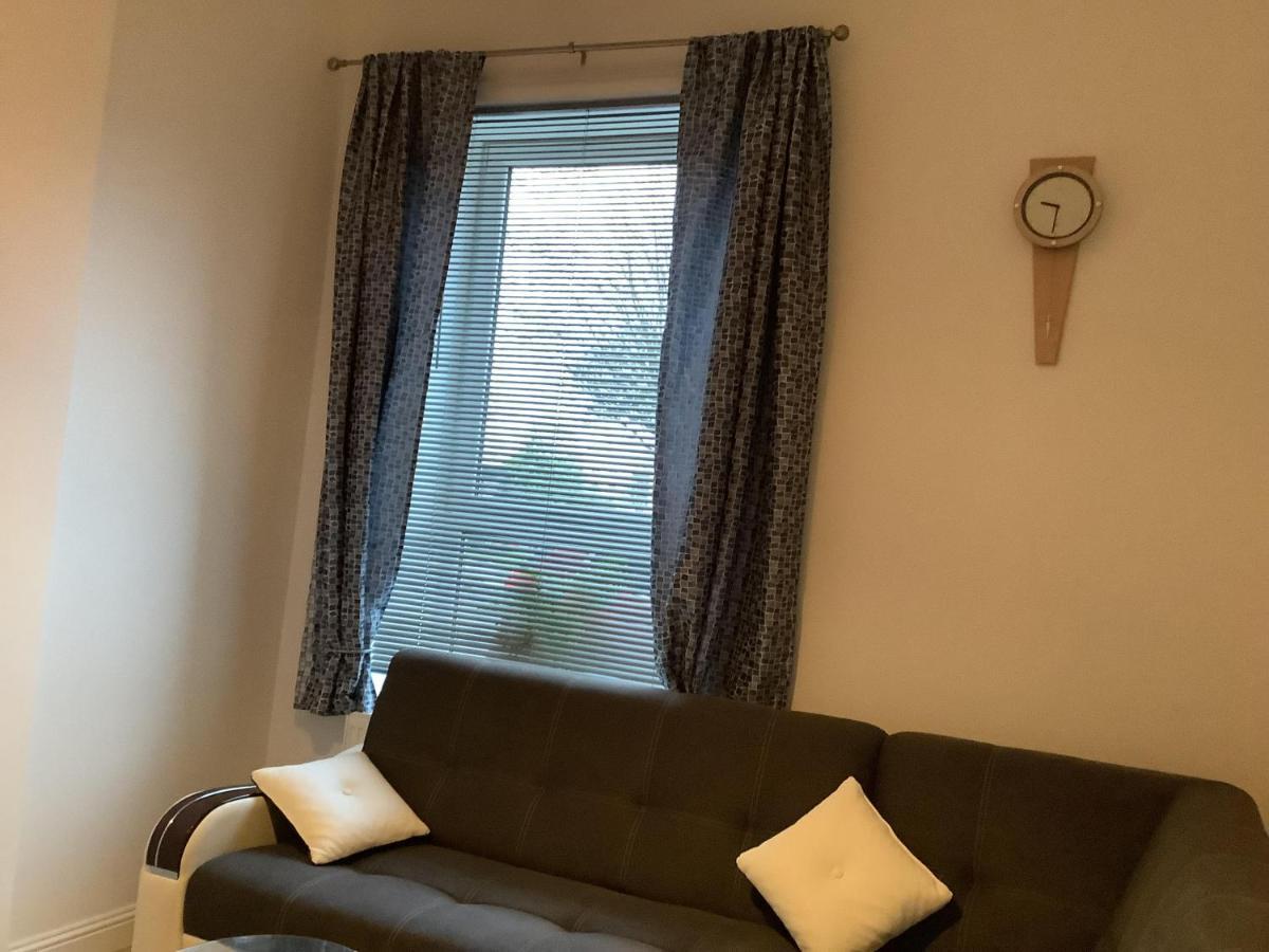 Ground Floor Apartment With Garden Glasgow Luaran gambar