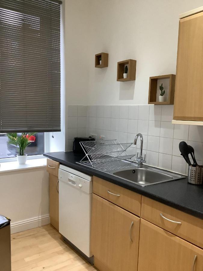 Ground Floor Apartment With Garden Glasgow Luaran gambar